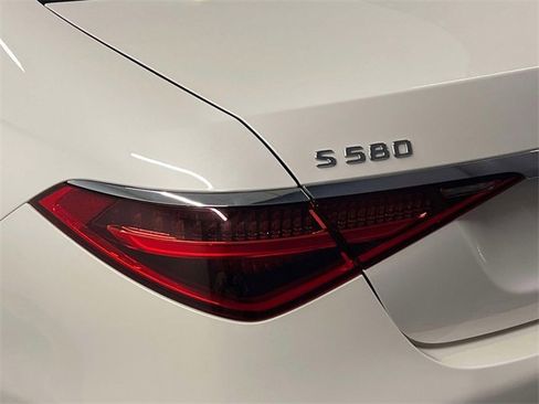 Certified 2023 Mercedes-Benz S 580 4MATIC Sedan image 10