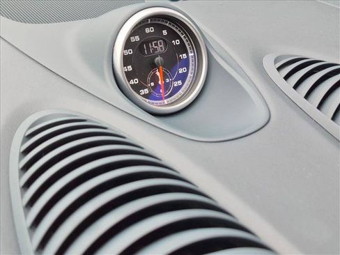 Certified 2022 Porsche 718 Cayman GTS RWD image 20