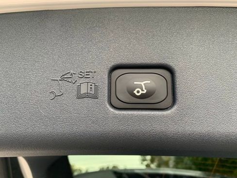 New 2026 Lincoln Nautilus Black Label w/ Jet Appearance Package image 6