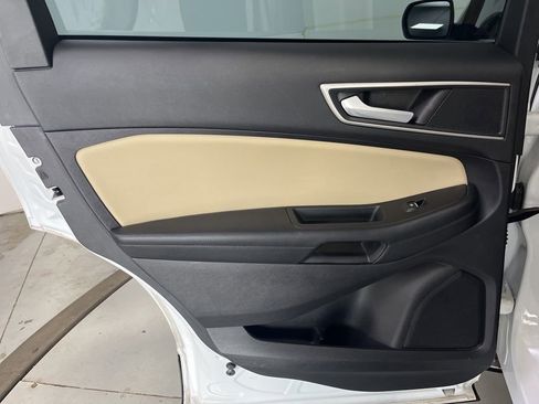 Used 2021 Ford Edge SEL FWD image 26