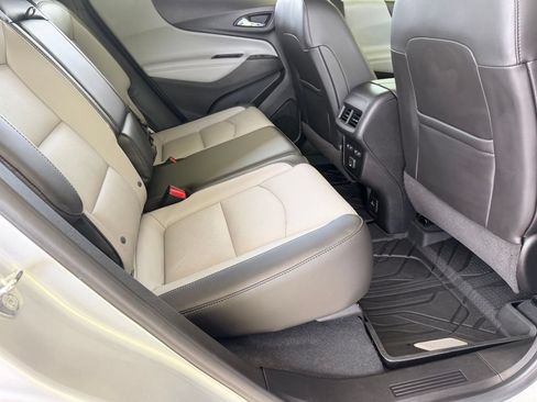 Used 2019 Chevrolet Equinox Premier FWD image 36