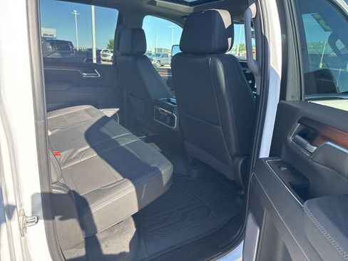 Certified 2025 GMC Sierra 3500 Denali w/ Denali Reserve Package image 14