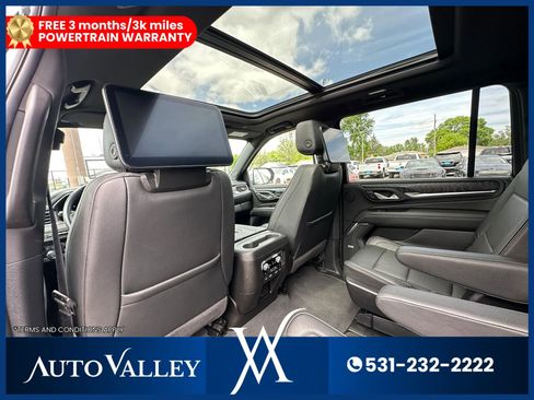Used 2024 GMC Yukon XL Denali w/ Advanced Technology Package AWD/4WD image 26