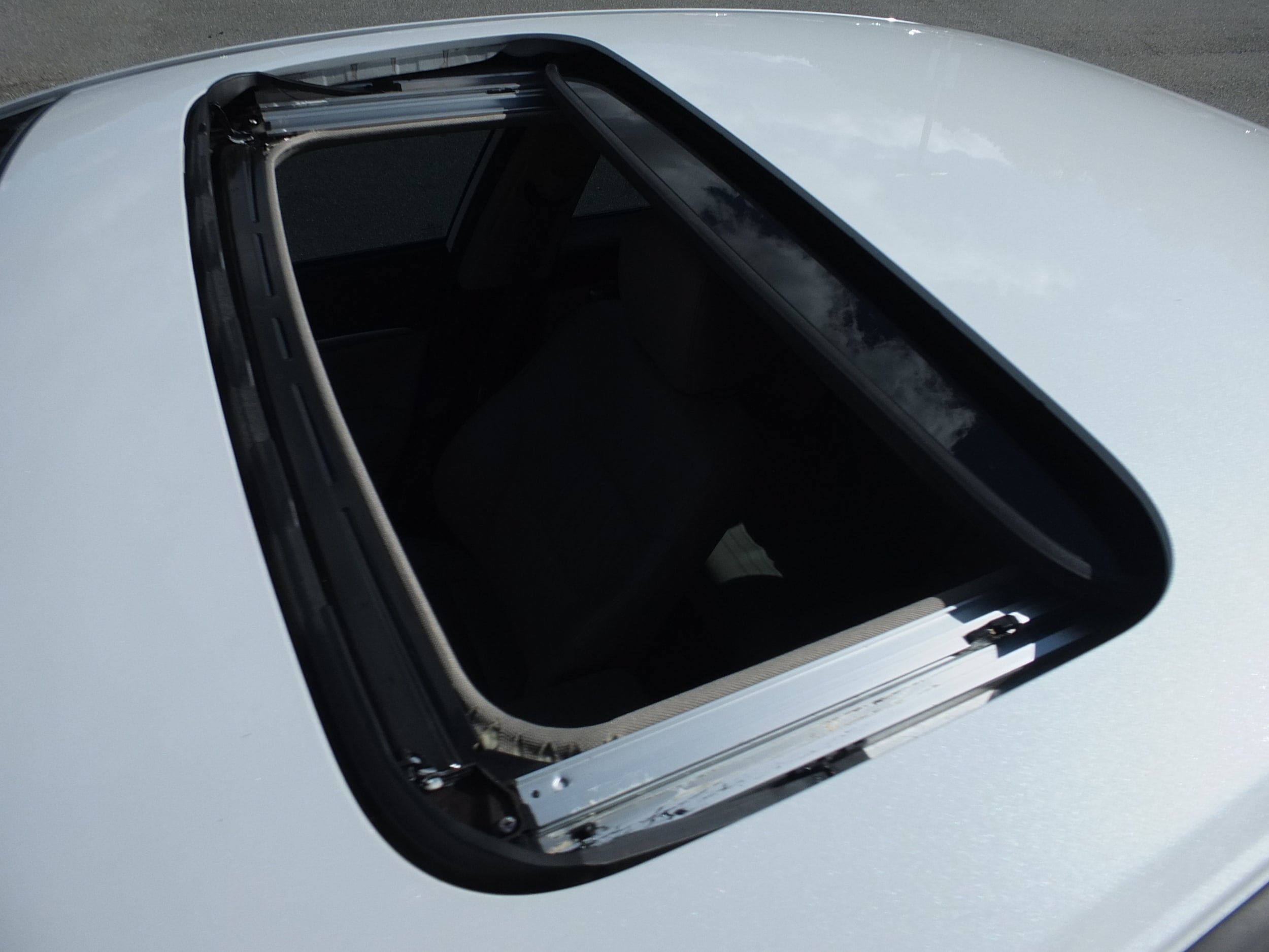 Used 2015 Honda Civic EX-L image 9