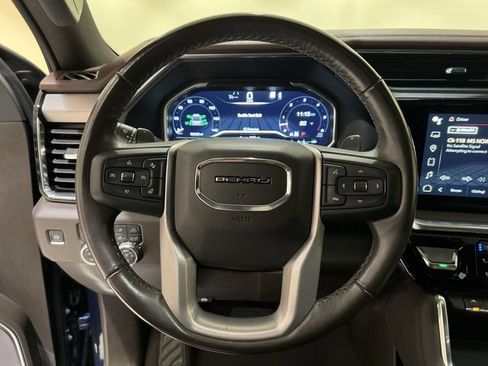 Certified 2023 GMC Sierra 1500 Denali w/ Denali Reserve Package AWD/4WD image 10
