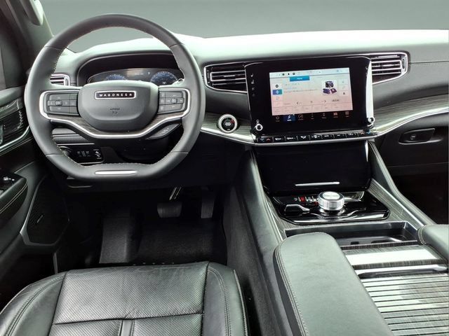 Used 2022 Jeep Wagoneer Series II AWD/4WD image 19