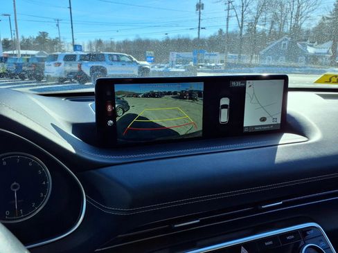 Used 2022 Genesis GV80 2.5T image 10