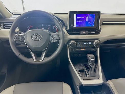 Used 2025 Toyota RAV4 XLE Premium FWD image 23