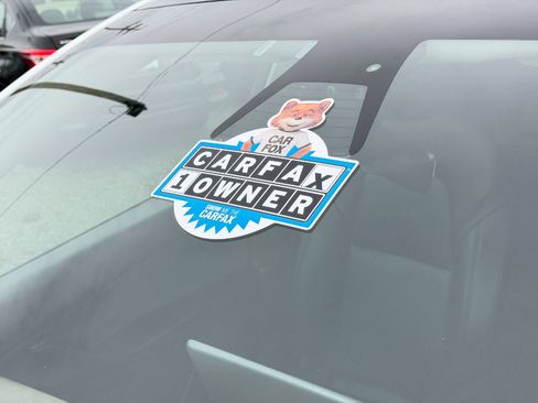 Used 2022 Tesla Model Y Long Range image 79