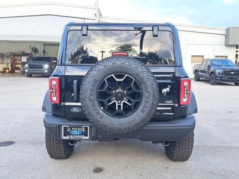New 2026 Ford Bronco Badlands image 8
