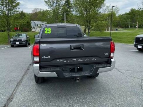 Certified 2023 Toyota Tacoma SR5 AWD/4WD image 7