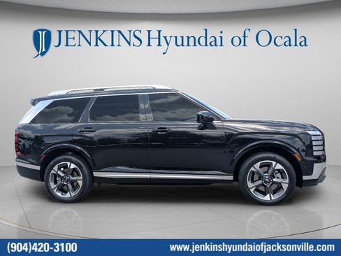 New 2026 Hyundai Palisade Limited FWD image 2
