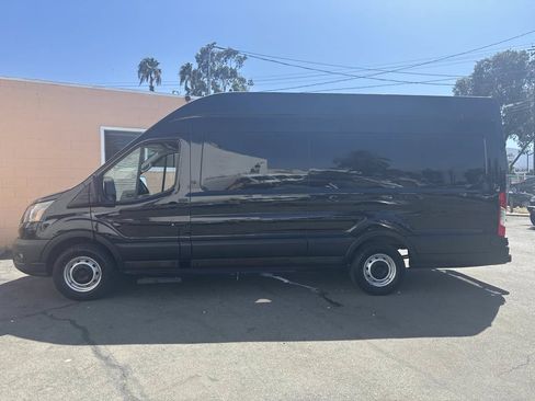 Used 2020 Ford Transit 250 148 High Roof Extended w/ Load Area Protection Package RWD image 18