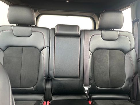 Used 2022 Jeep Grand Cherokee Trailhawk w/ Luxury Tech Group III image 33