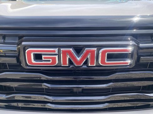 Used 2026 GMC Terrain Elevation w/ Elevation Premium Package AWD/4WD image 14