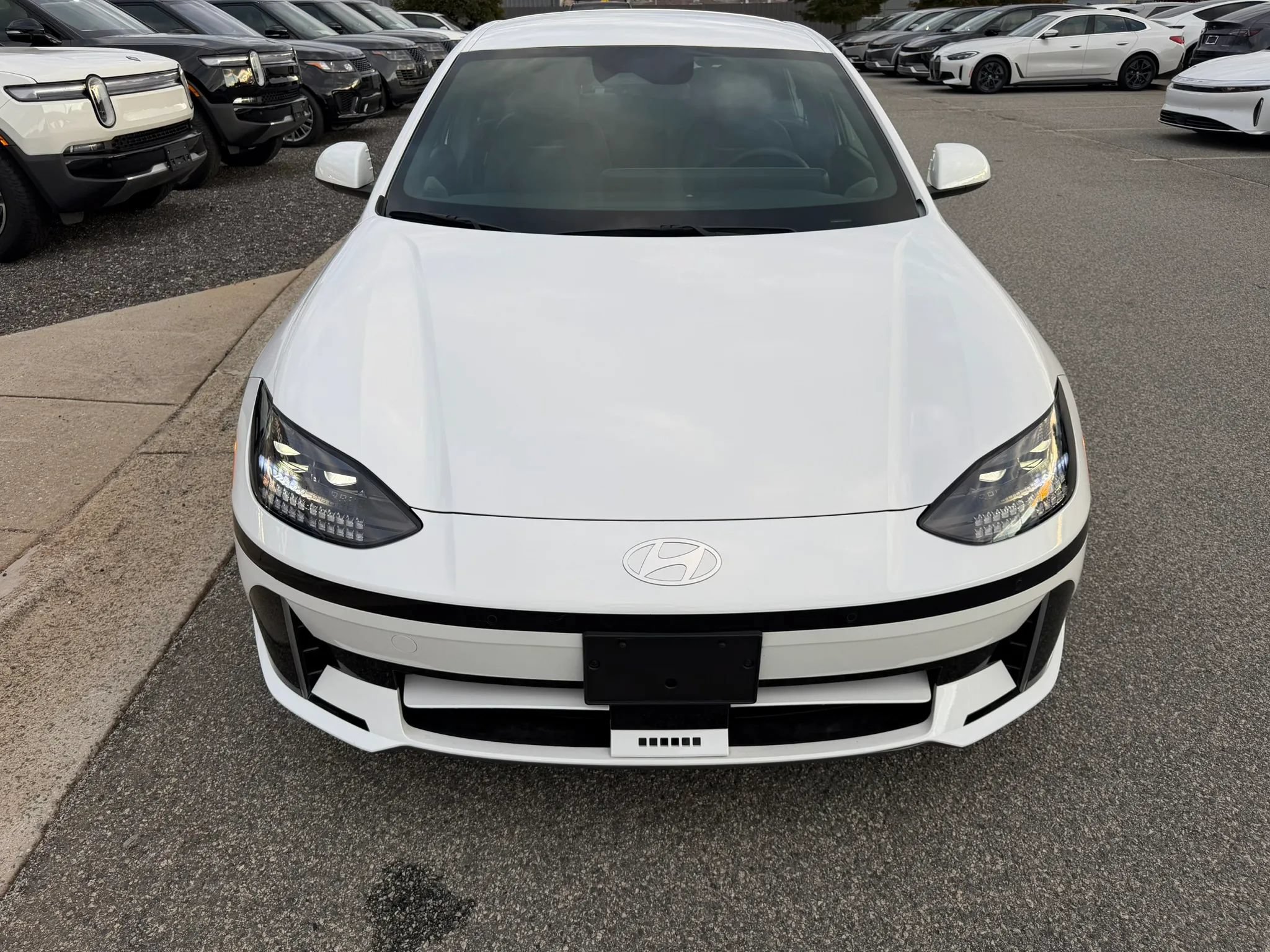 Used 2023 Hyundai Ioniq 6 SEL RWD image 25