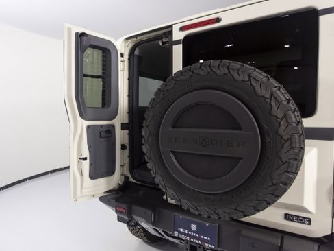 New 2025 INEOS Grenadier Fieldmaster Edition image 35