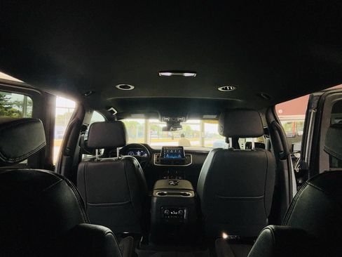 Used 2023 Chevrolet Suburban RST w/ Luxury Package AWD/4WD image 47