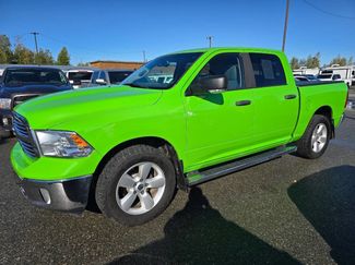 Used 2016 RAM 1500 Classic SLT w/ SLT Plus D￩cor Group image 1
