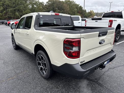 New 2025 Ford Maverick Lariat w/ 4K Tow Package image 5