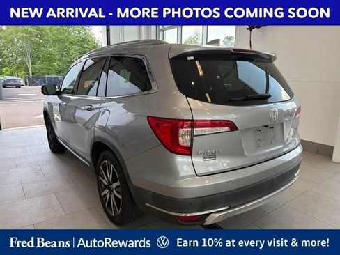 Used 2021 Honda Pilot Touring image 3