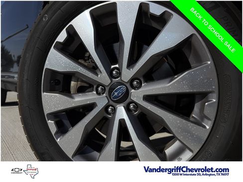 Used 2018 Subaru Outback 3.6R Touring w/ Popular Package #3 AWD/4WD image 10