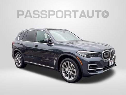 Certified 2022 BMW X5 xDrive40i w/ Premium Package image 9