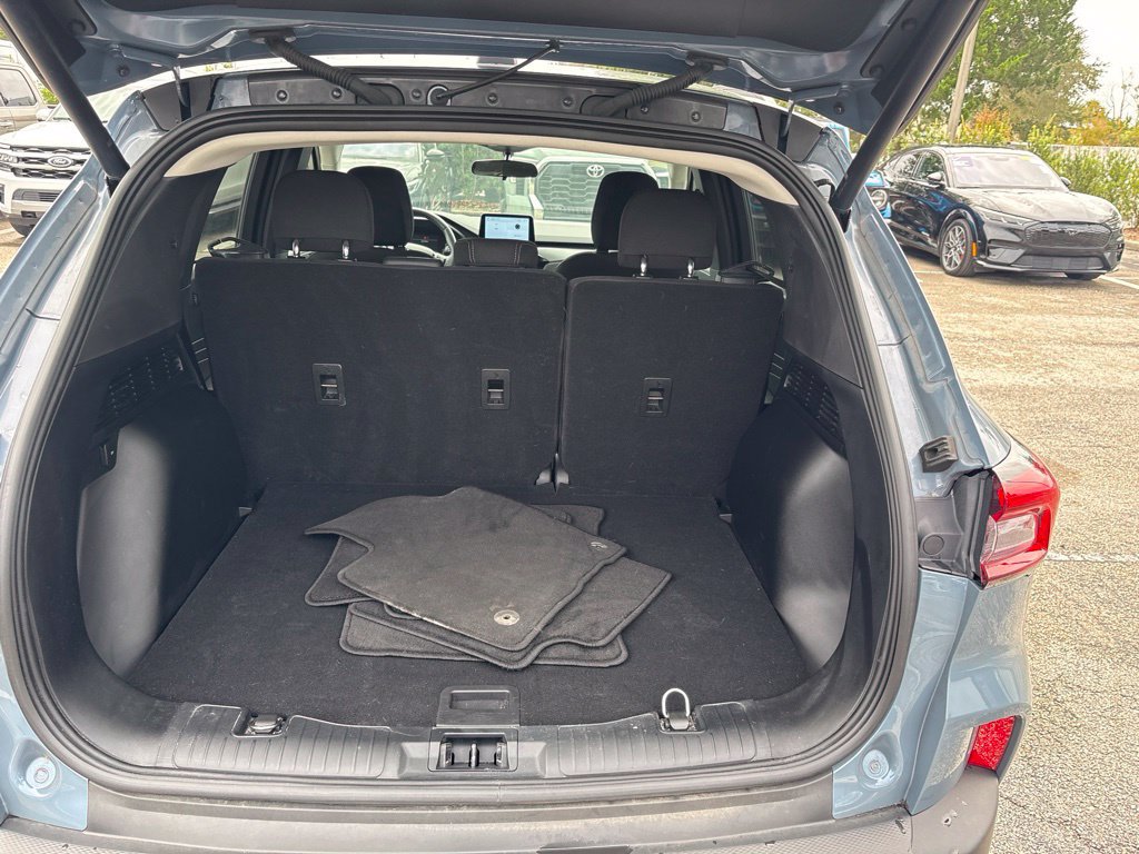 Used 2023 Ford Escape Active w/ Cold Weather Package FWD image 15