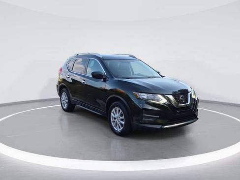 Used 2018 Nissan Rogue SV AWD/4WD image 2