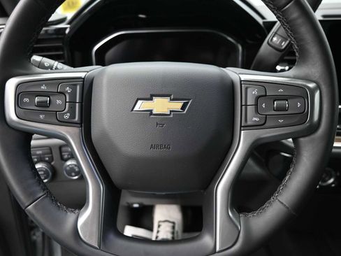 Used 2024 Chevrolet Silverado 1500 LT image 10