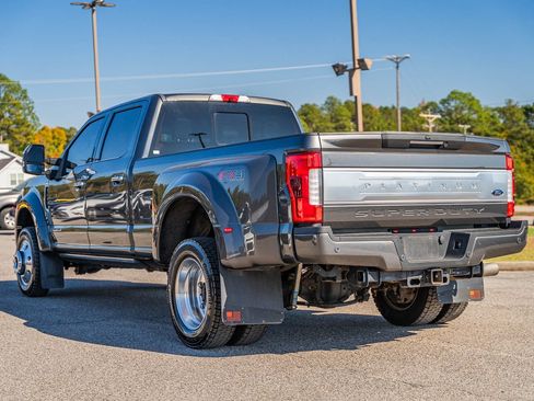Certified 2019 Ford F450 Platinum w/ Platinum Ultimate Package image 5