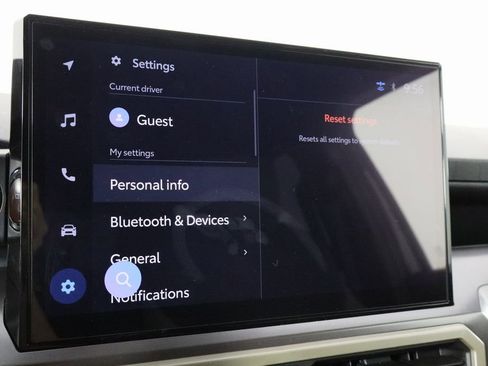 Used 2025 Toyota Tacoma Limited image 33