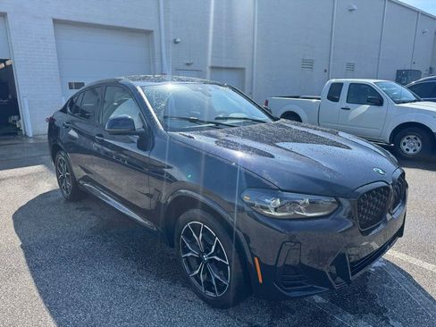 Used 2025 BMW X4 xDrive30i w/ Premium Package image 7