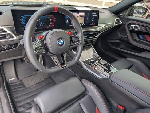 Used 2025 BMW M2 w/ Lighting Package image 17