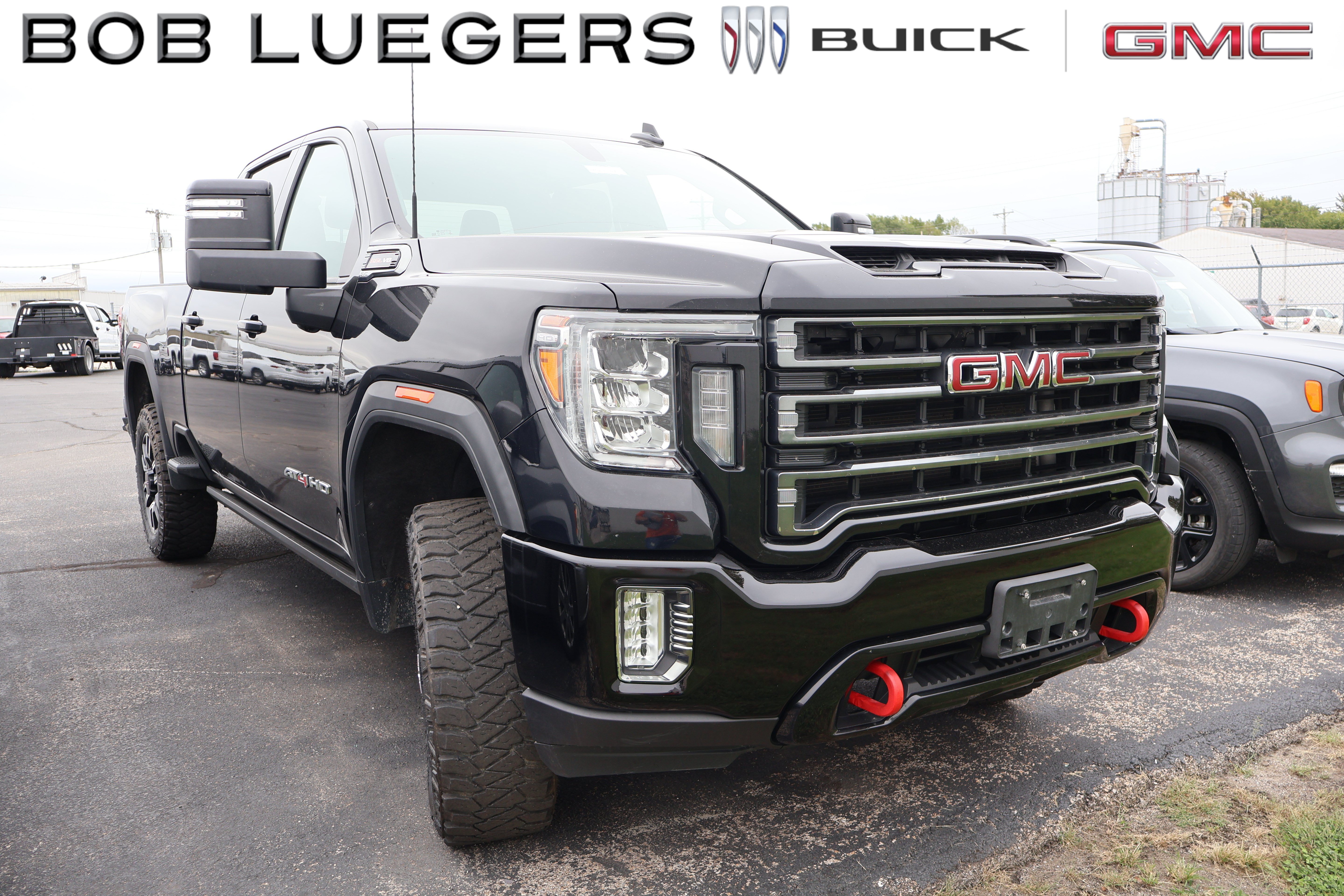 Used 2023 GMC Sierra 3500 AT4 AWD/4WD image 1