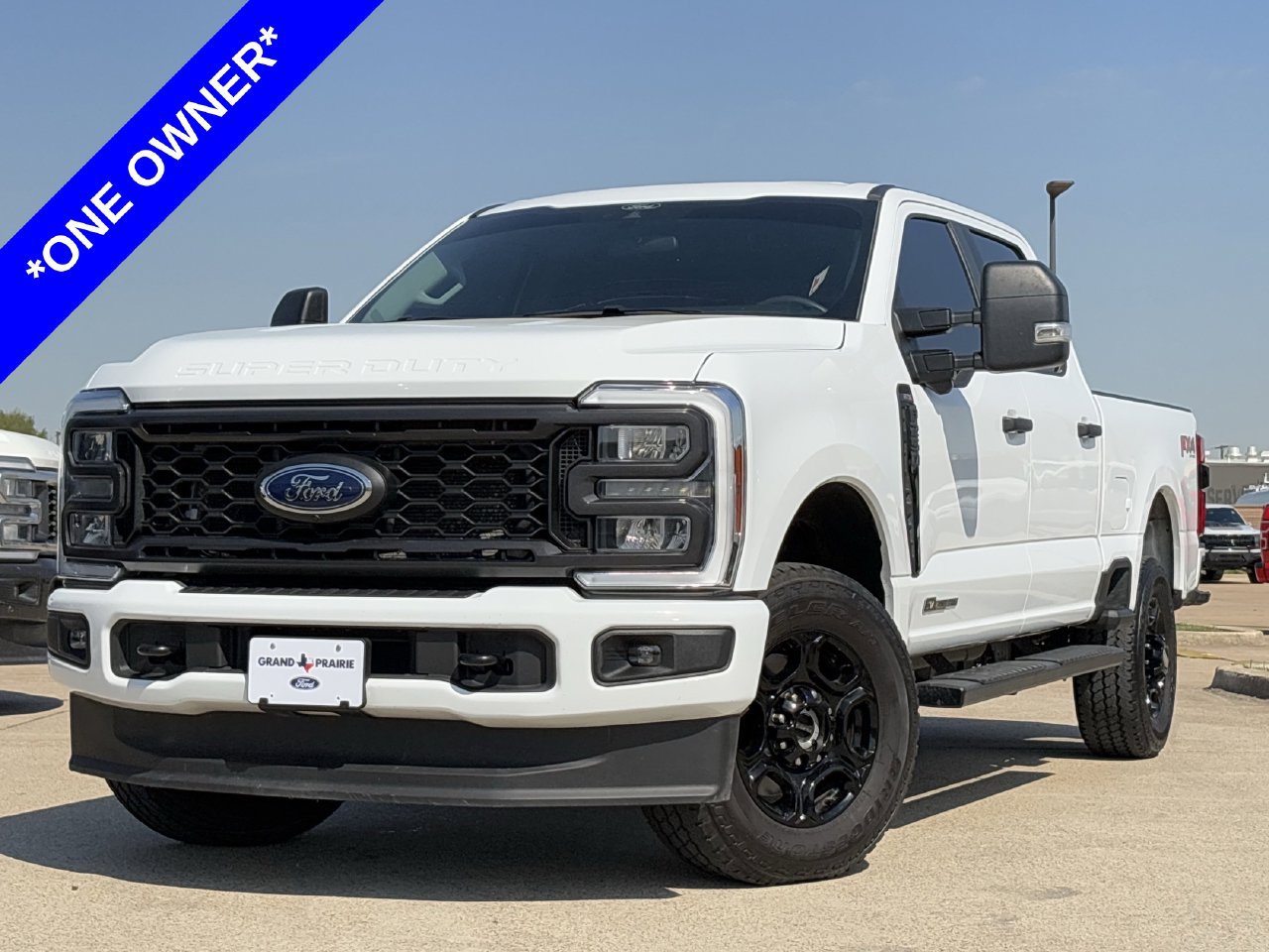 Used 2024 Ford F250 XL w/ STX Appearance Package AWD/4WD image 2