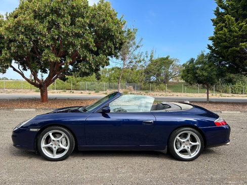 Used 2003 Porsche 911 Carrera 4 AWD/4WD image 28