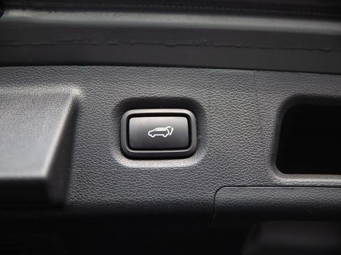 Used 2023 Hyundai Santa Fe SEL image 25