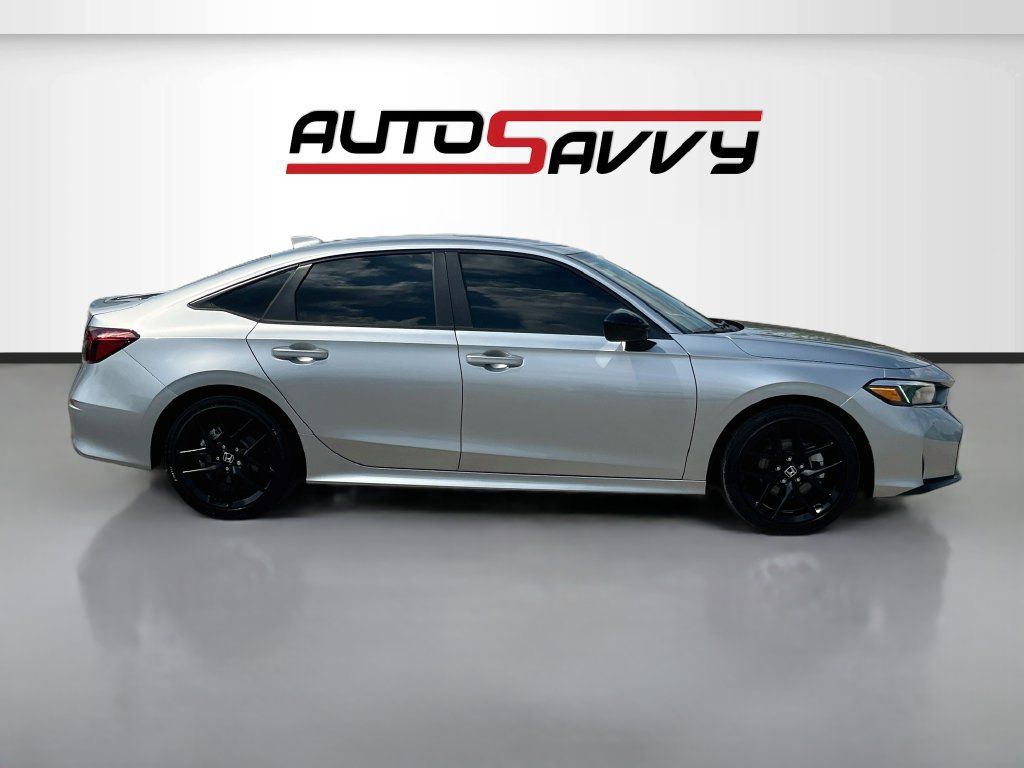 Used 2026 Honda Civic FWD Hybrid Sedan image 8