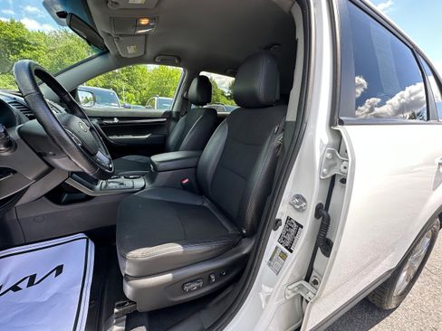 Used 2012 Kia Sorento EX AWD/4WD image 21