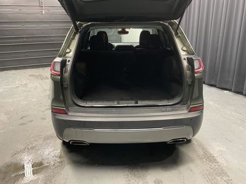 Used 2020 Jeep Cherokee Limited image 8