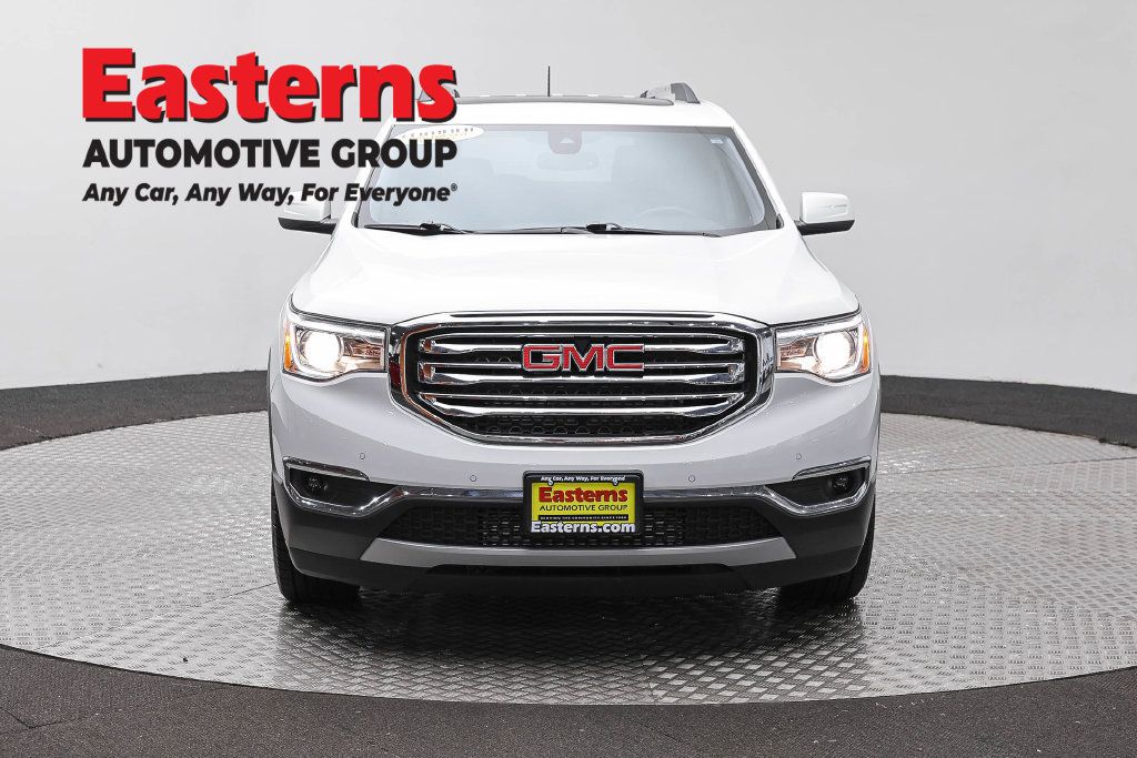 Used 2018 GMC Acadia SLT AWD/4WD image 2