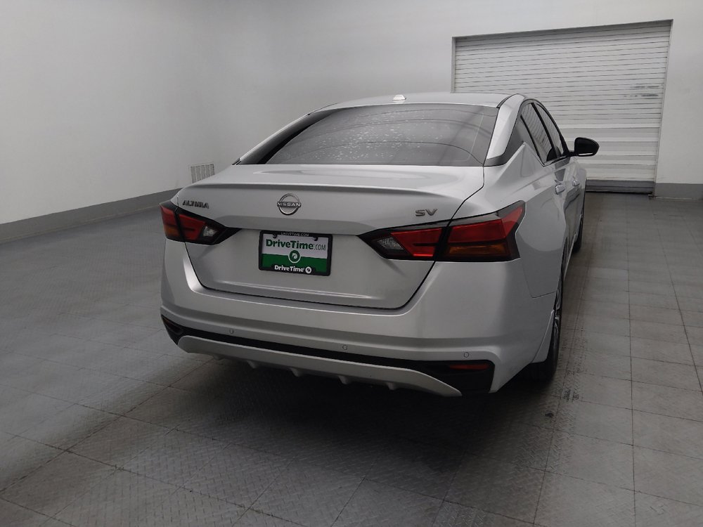 Used 2024 Nissan Altima 2.5 SV FWD image 7
