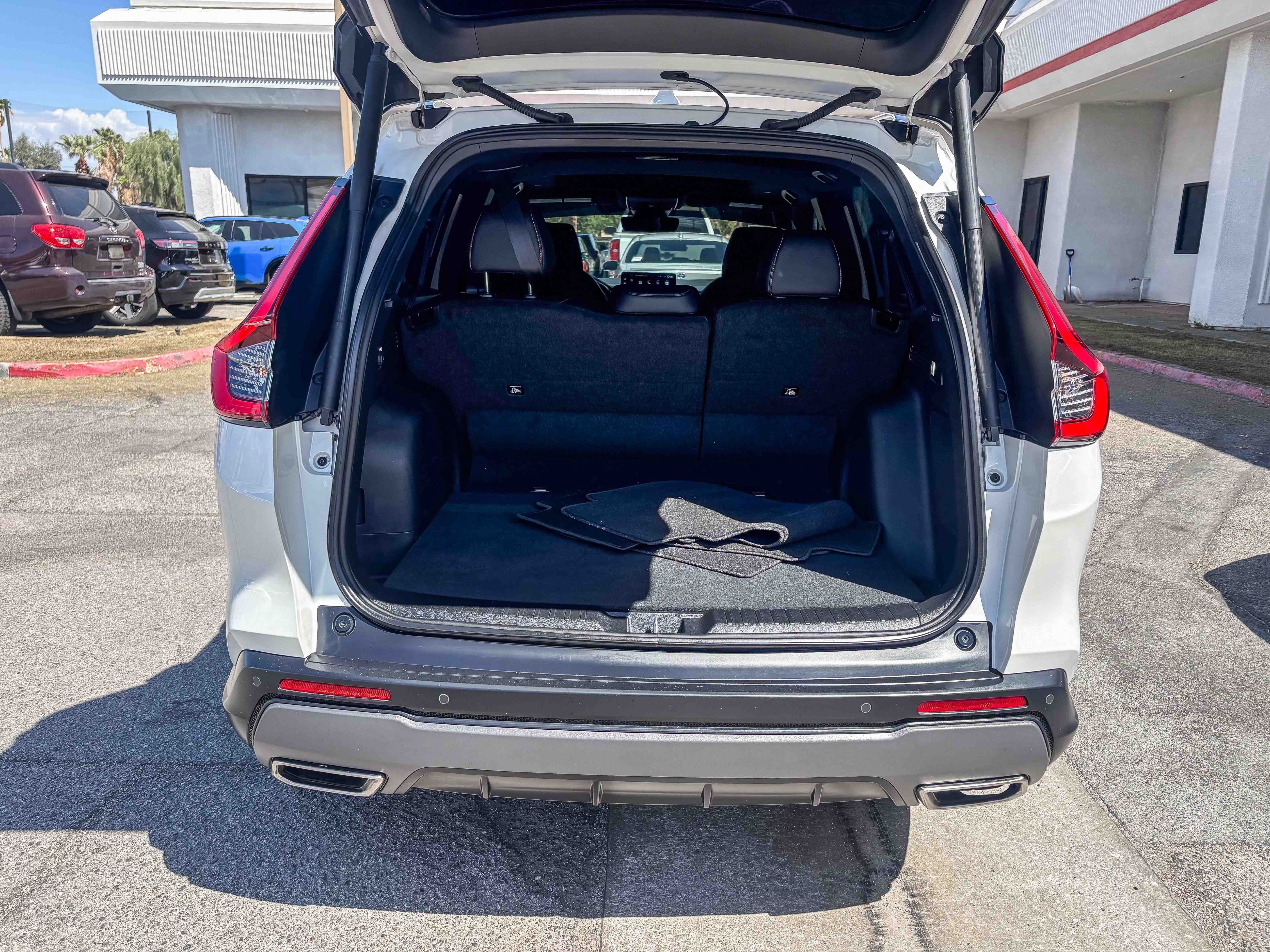 Used 2026 Honda CR-V Sport Touring image 13