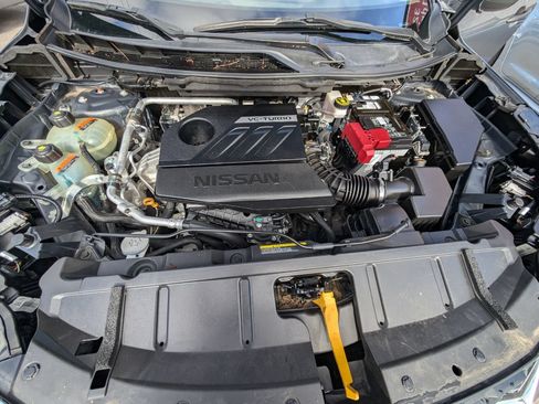 Used 2022 Nissan Rogue S FWD image 10