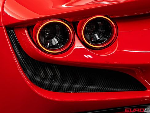 Used 2022 Ferrari F8 Tributo image 25