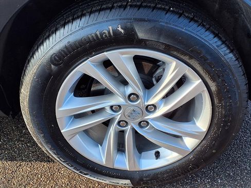 Certified 2025 Buick Envista Preferred image 9