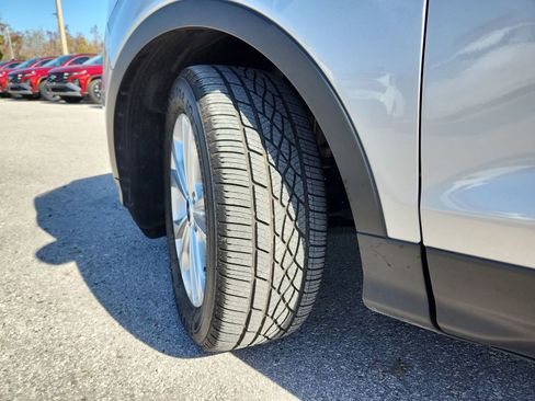 Used 2017 Ford Escape SE w/ Equipment Group 201A image 31