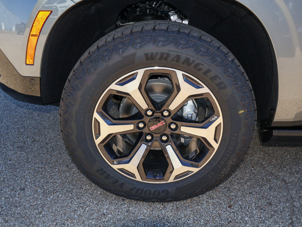 New 2026 GMC Yukon AT4 Ultimate AWD/4WD image 47