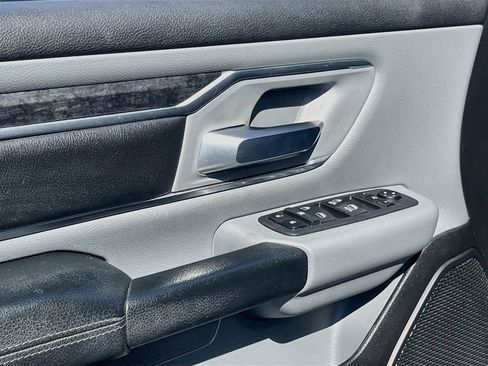 Used 2019 RAM 1500 Big Horn AWD/4WD image 17